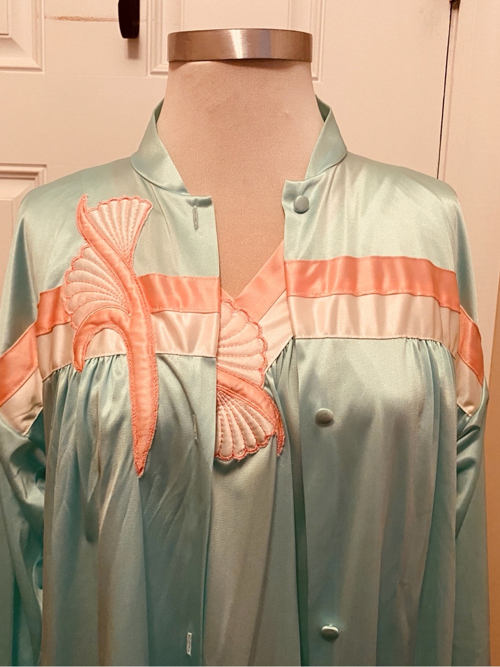 Vanity Fair Nightgown & Robe size S